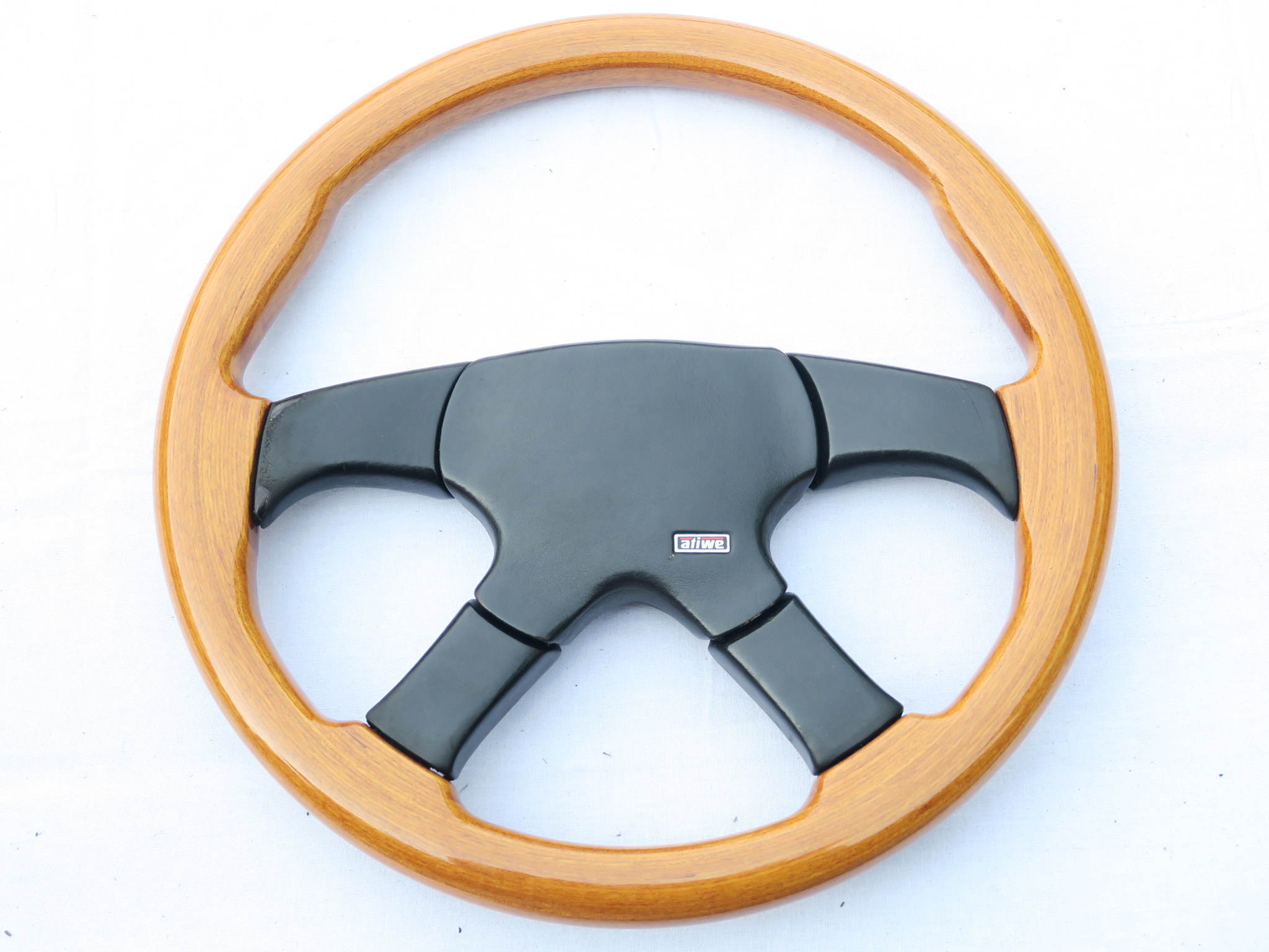 KIEROWNICA ATIWE DREWNO VW BMW MERCEDES AUDI Producent części OEM