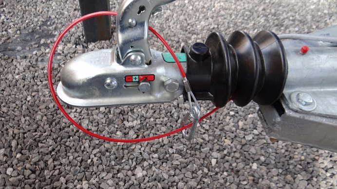 HAMULEC ZACZEP LINKA ZRYWU DO PRZYCZEP LAWET 3 T Numer katalogowy części 12345678