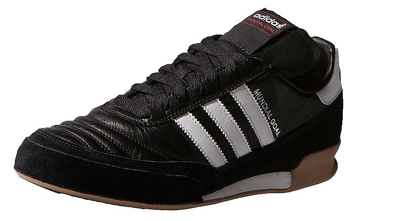 BUTY HALOWE ADIDAS MUNDIAL GOAL 019310 r.45 1/3 Kod producenta 019310