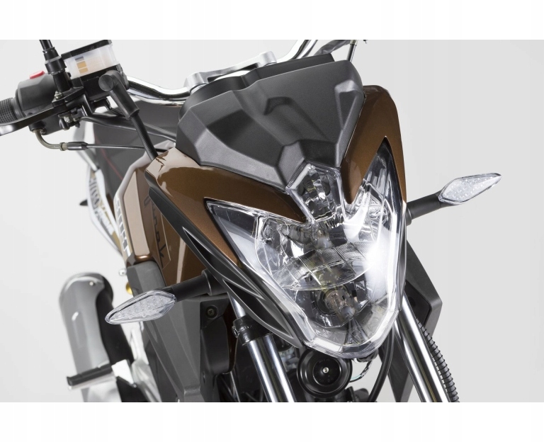 LAMPA PRZÓD REFLEKTOR JUNAK 904 Producent Wilmat