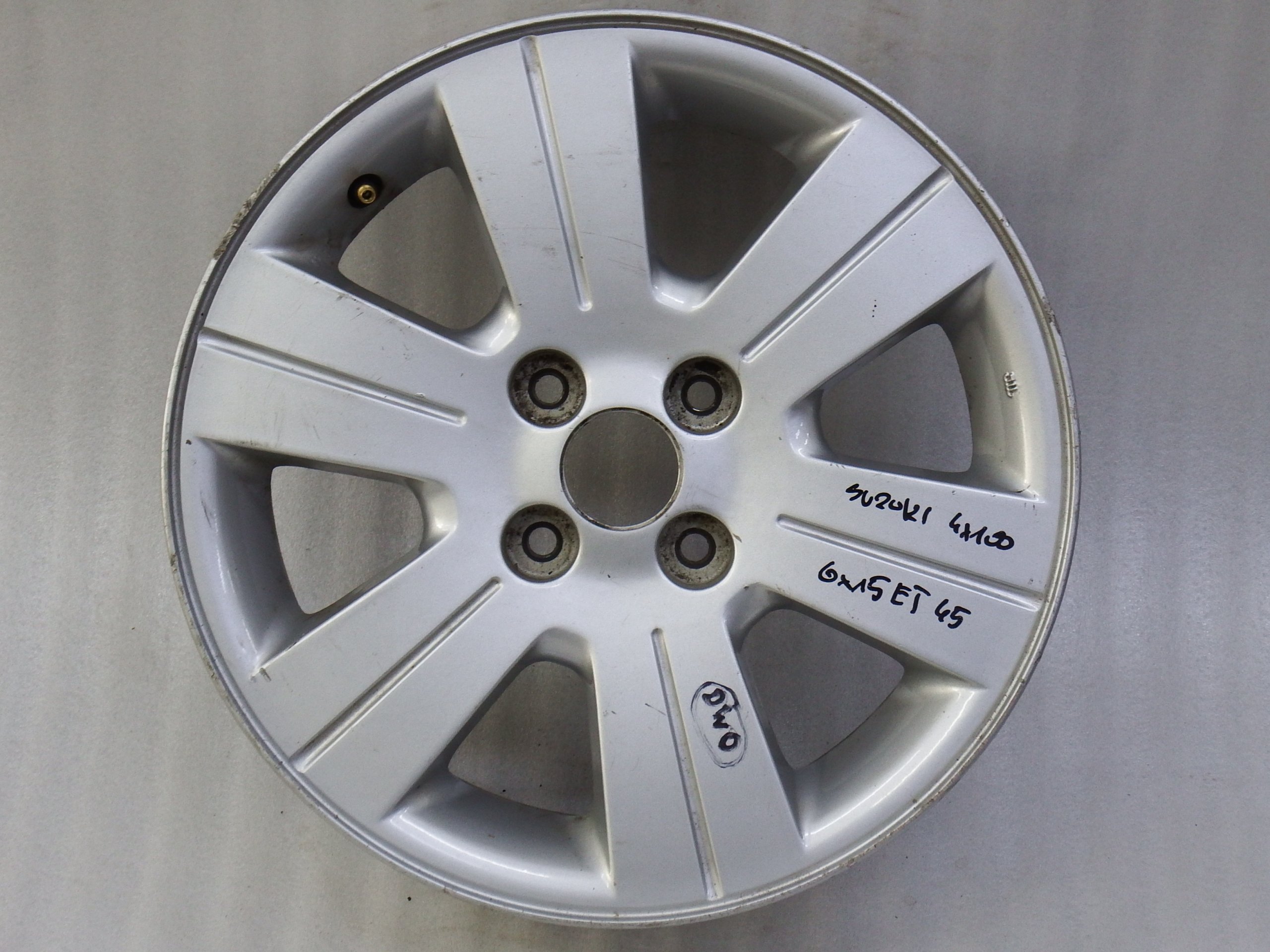 ДИСК SUZUKI СВИФТ 4x100 6x15 Et45 OEM