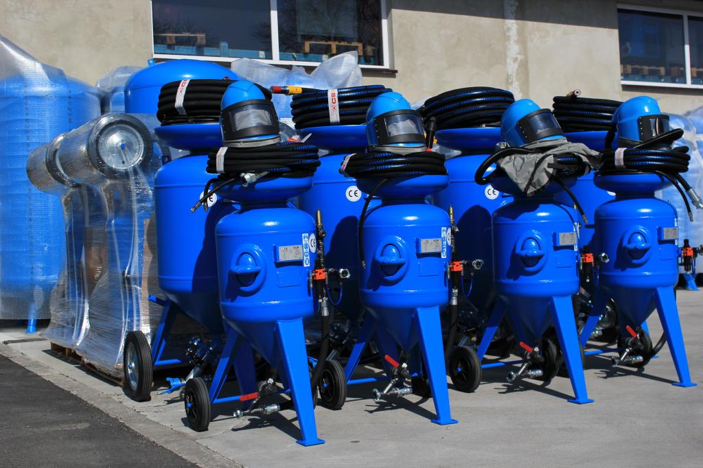 PIASKARKA 60L SPRĘŻARKA PIASKOWANIE WODĄ EAN (GTIN) 4062859961600