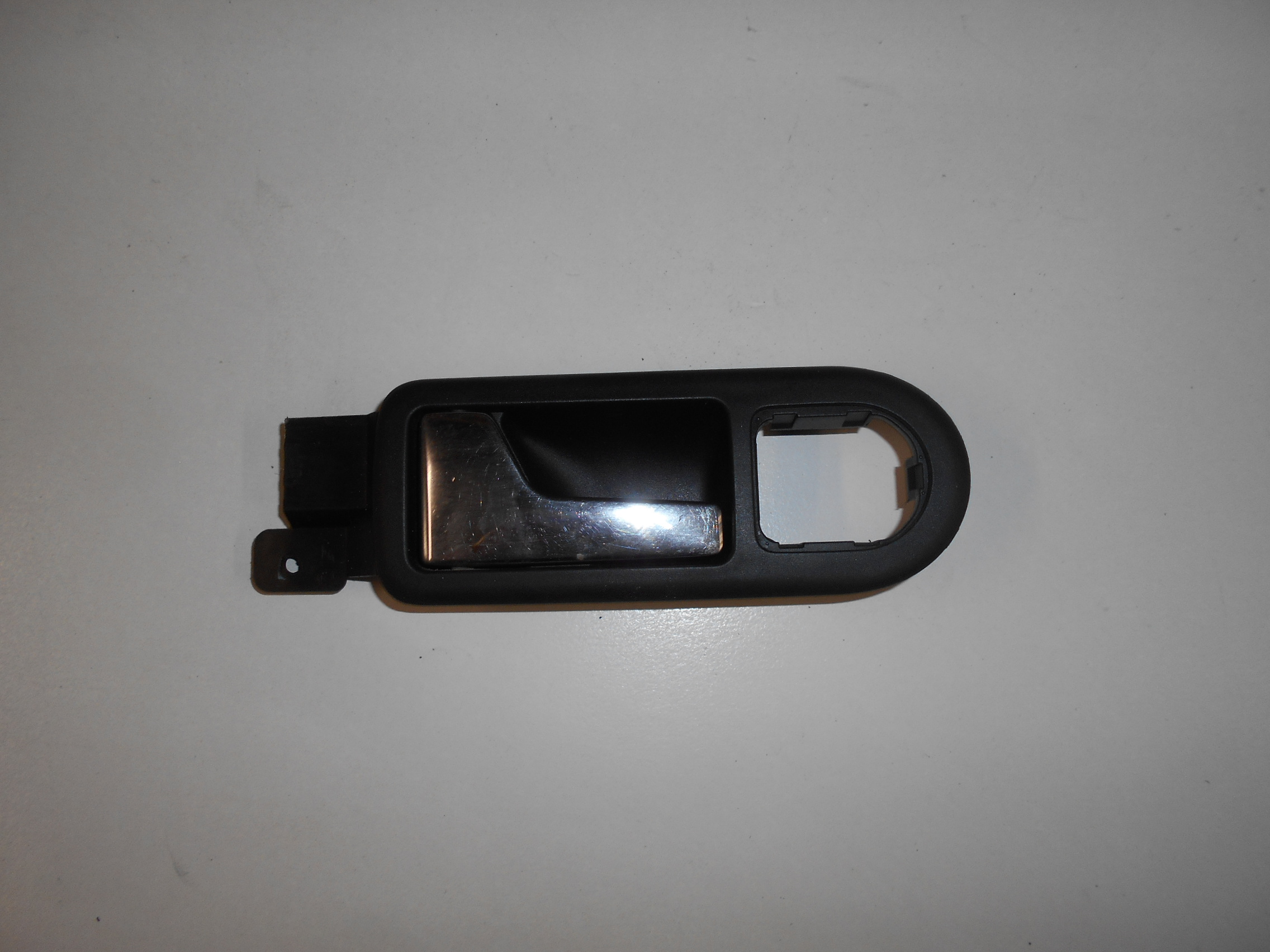 KLAMKA DRZWI LEWY PRZÓD VW GOLF IV 3B1837113L