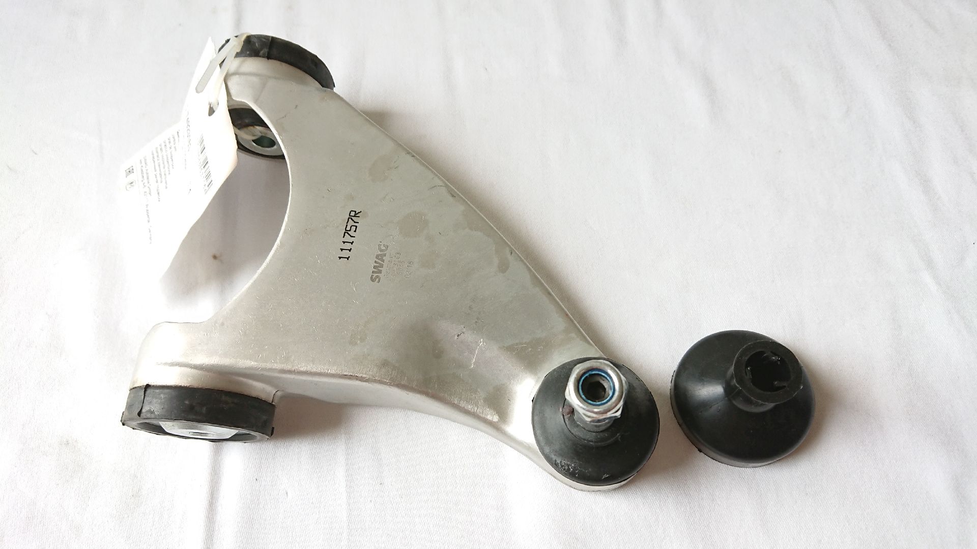 SWAG РИЧАГ ПЕРЕД ПРАВИЙ GORNY ALFA ROMEO 147 00