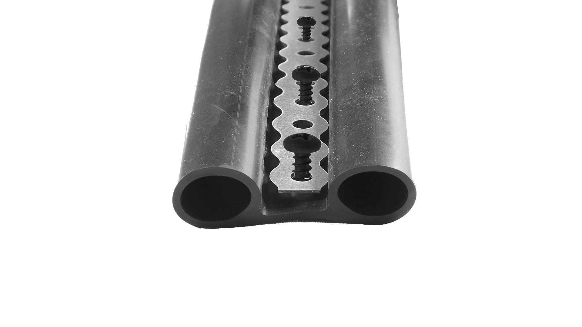 Уплотнительная резинка для гаражных ворот. Gw89 уплотнитель для ворот распашных. Уплотнительная резинка для гаражных ворот. Прокладка для гаражных ворот резиновая gw89. Уплотнительная резинка для гаражных ворот.