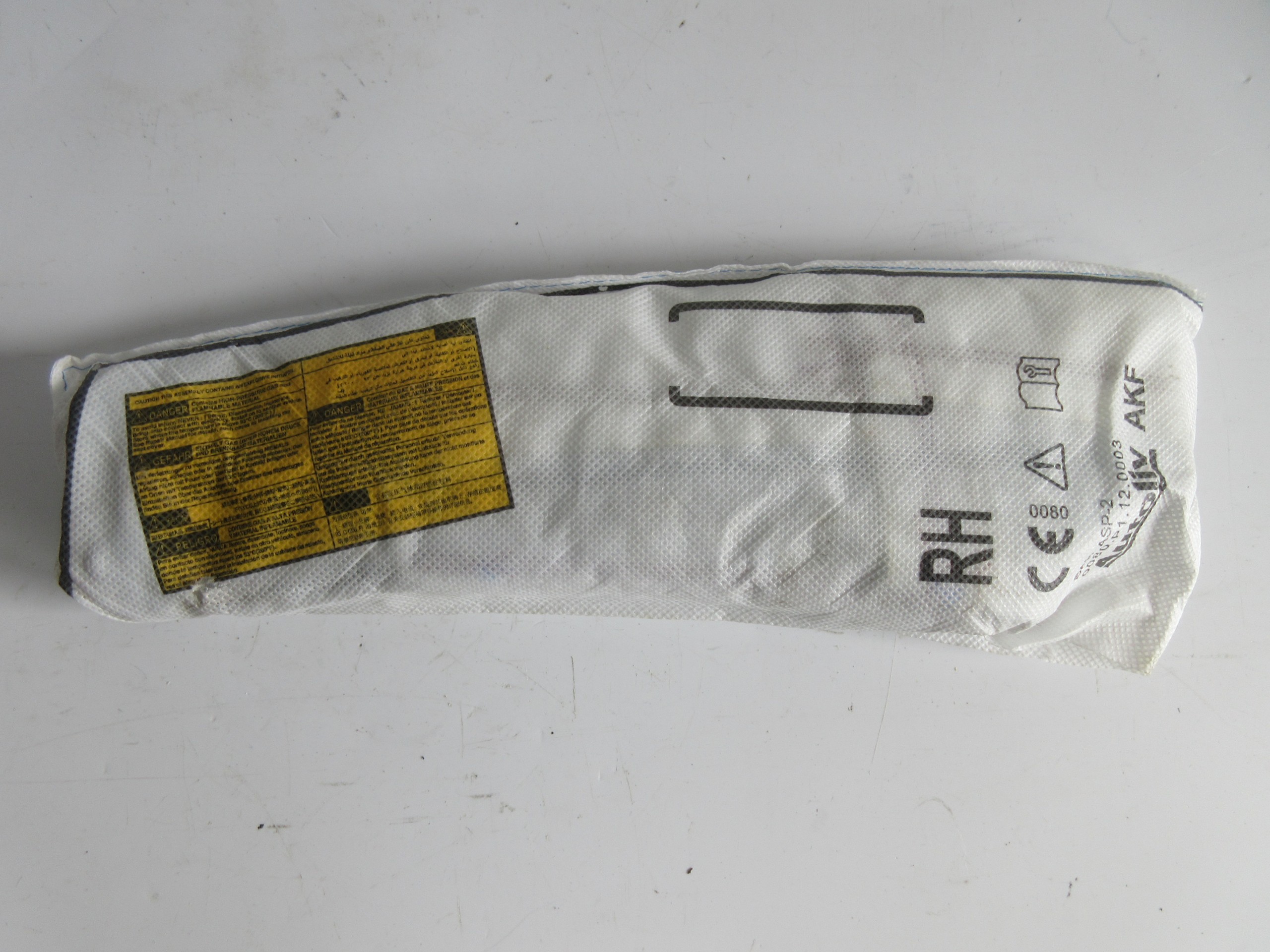 AVENSIS T27 LIFT 2015 подушка безопасности сиденья правая