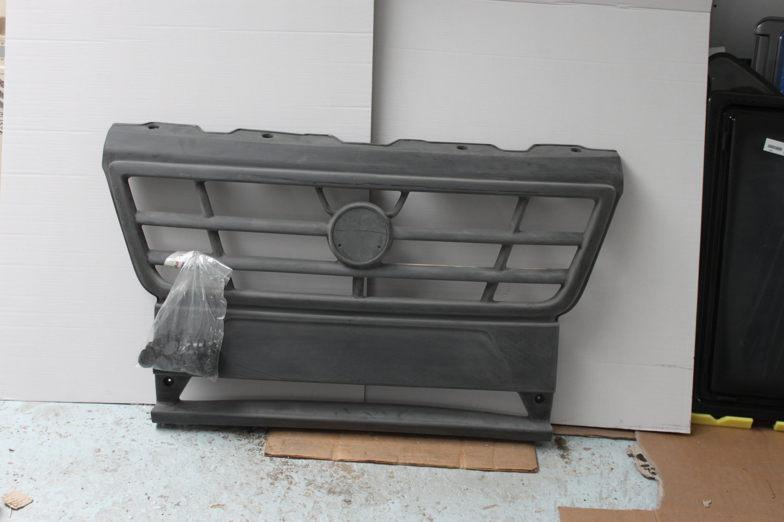 Гриль антрапа передняя кемпер полуинтегра