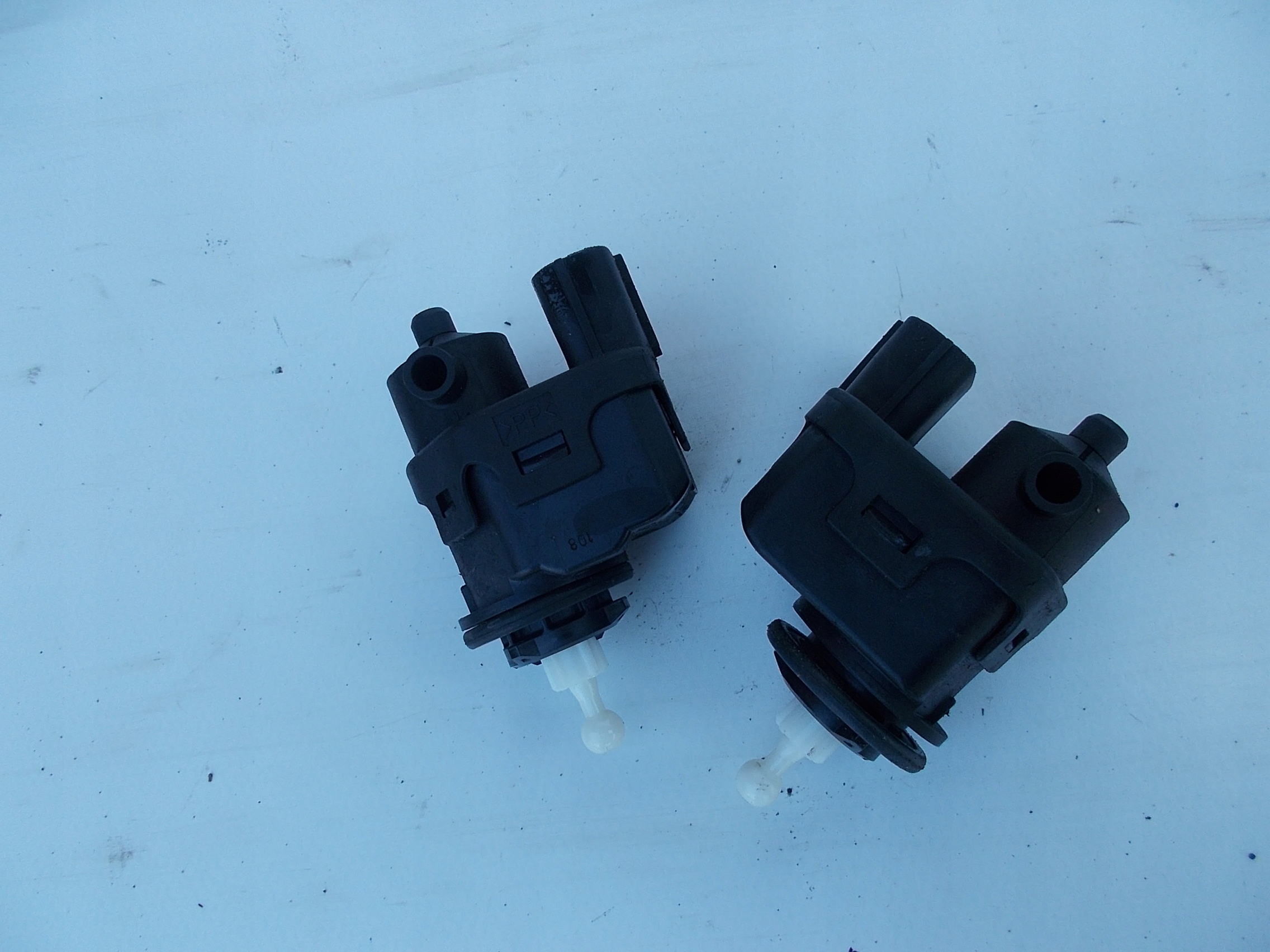 31G56B - ДВИГУН РЕГУЛЮВАННЯ ПЕРЕДНЬОЇ ЛАМПИ CIVIC VII