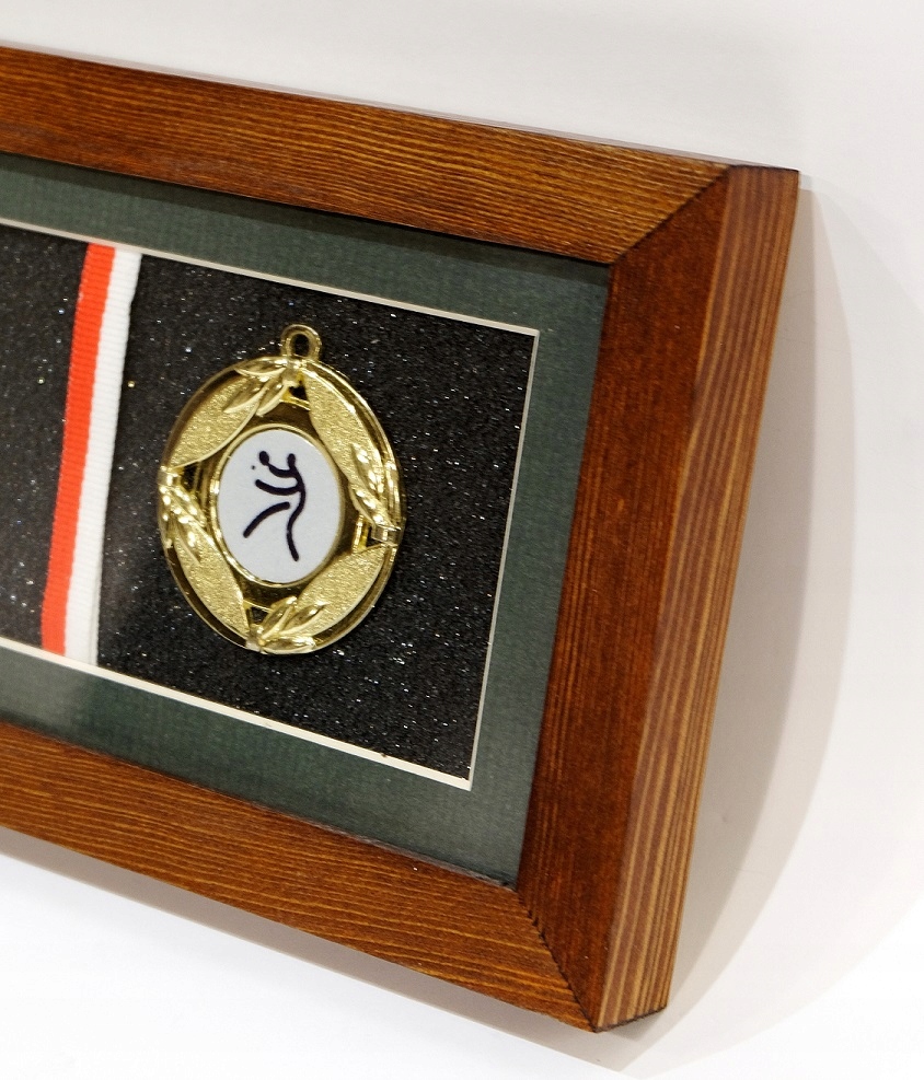 Rama na medal sportowy RAMKA MADE IN POLAND Rodzaj inny