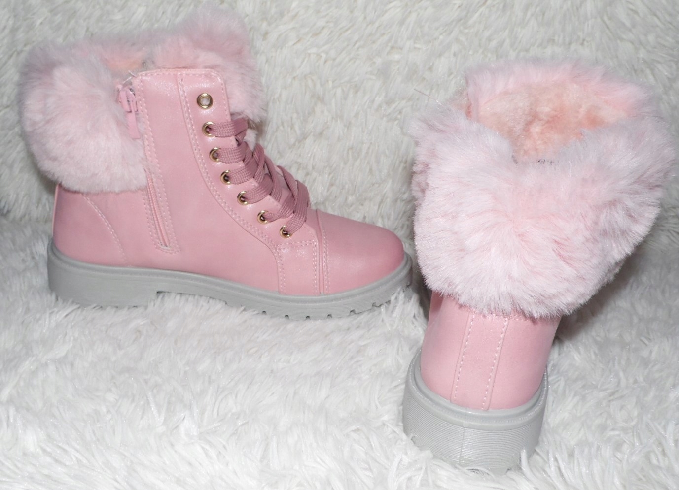 ŚNIEGOWCE ZIMOWE BOTKI TIMBERKI TRAPERY FUTERKO 39 Wzór dominujący inny wzór