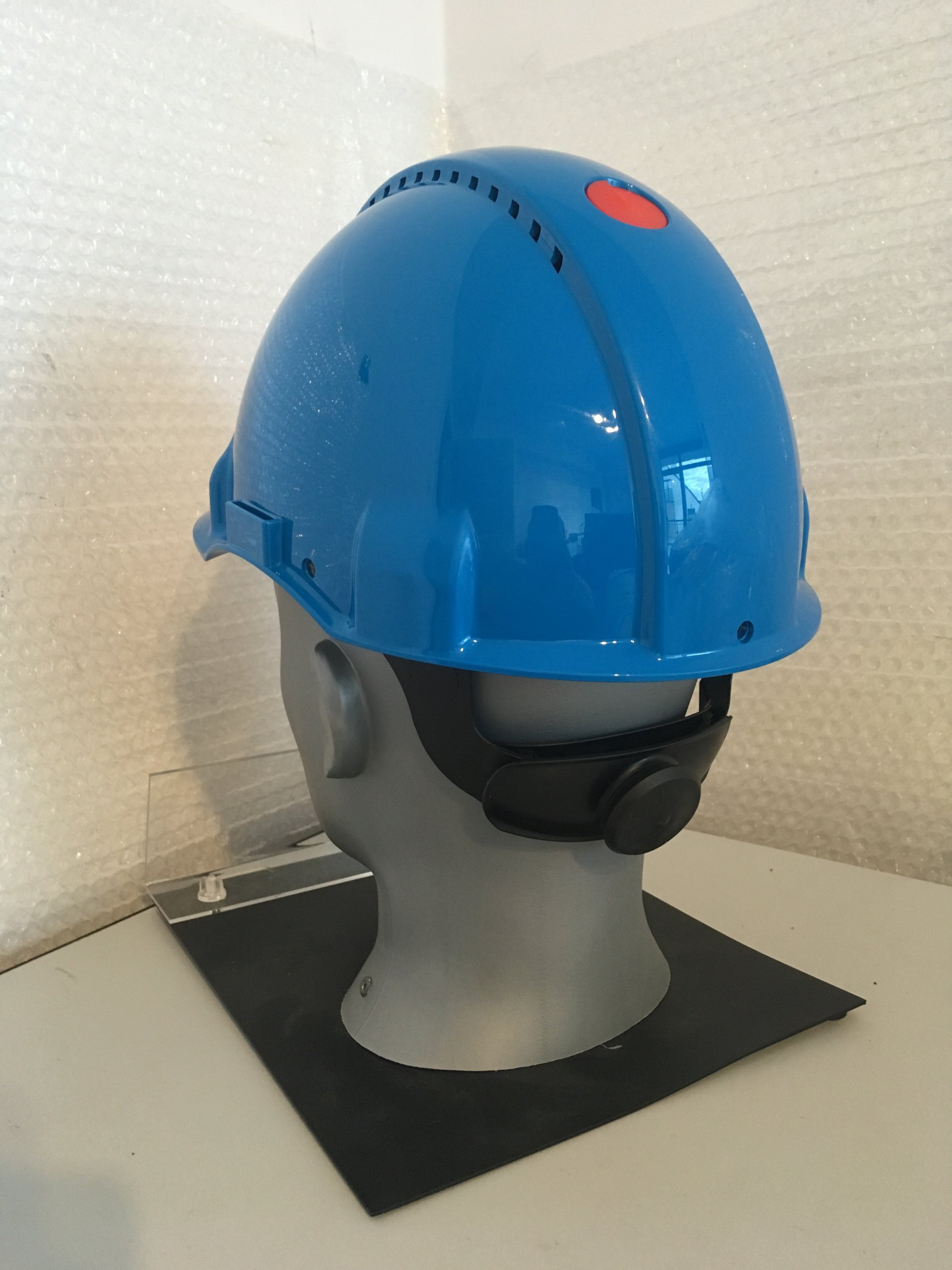 HEŁM BUDOWLANY KASK 3M REG. ŚRUB. WSZYSTKIE KOLORY Przeznaczenie dla budowlańców dla drwali