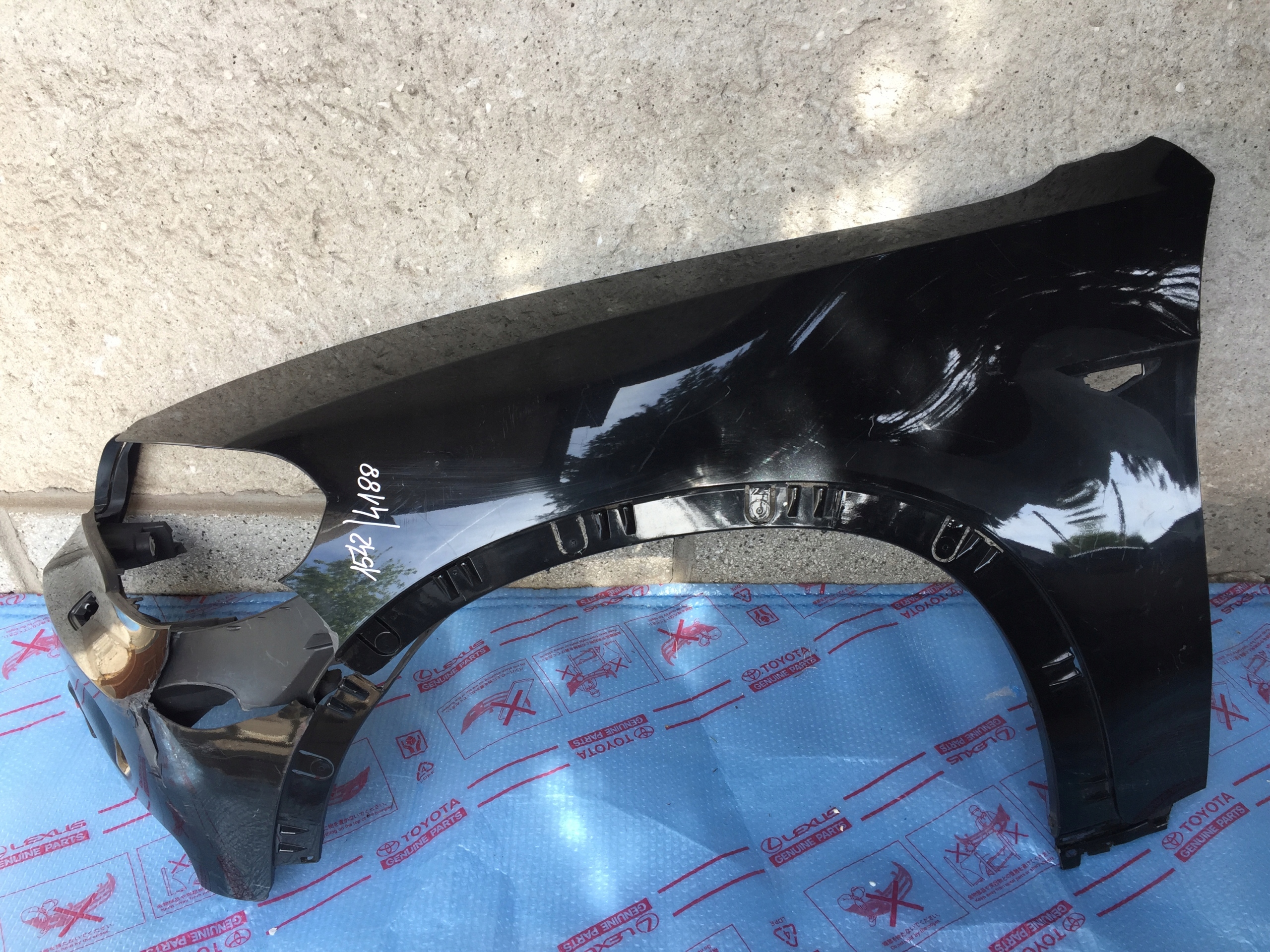 BMW X5 E70 ЛІВИЙ КРИЛО ПЕРЕД ПЕРЕДНІЙ 2006-2010