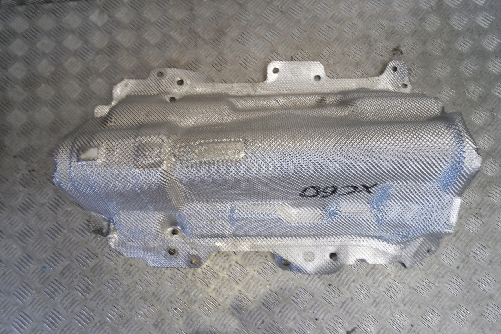 VOLVO XC60 II ТЕПЛОВИЙ ЕКРАН 31420334