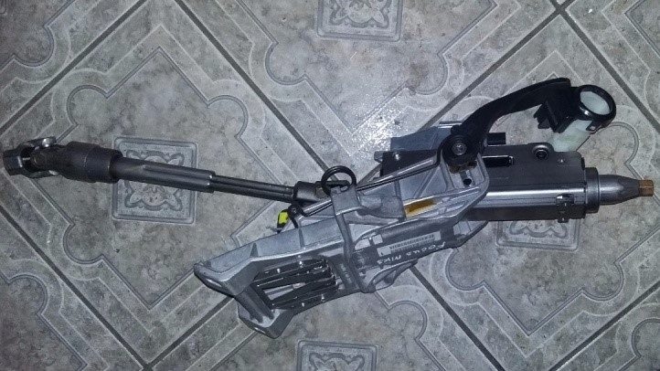 FORD FOCUS MK3 2014 РІК РУЛЬОВА КОЛОНКА