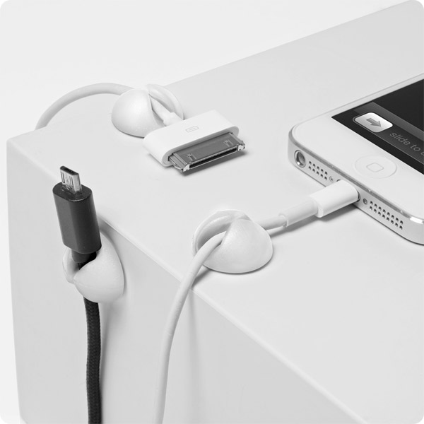 SAMOPRZYLEPNY ORGANIZER KABLI CABLE DROP SILIKON Marka nie dotyczy