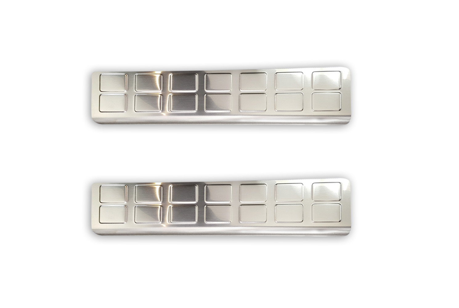 Накладки на пороги Peugeot Traveller