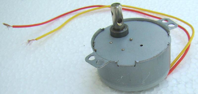 SILNIK 230V 5rpm WOLNOOBROTOWY 4W SILNICZEK Marka inny