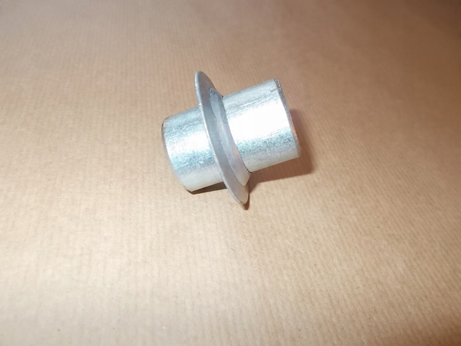 

Tulejka Koło Środkowa K-750 MB650/750 Ural Dniepr