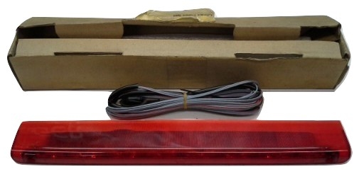 Фара стоп сигнал Mitsubishi OE Mb952885