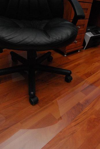 MATA OCHRONNA POLIWĘGLAN POD KRZESŁO FOTEL 120x140 - 1 mm Głębokość mebla 120 cm