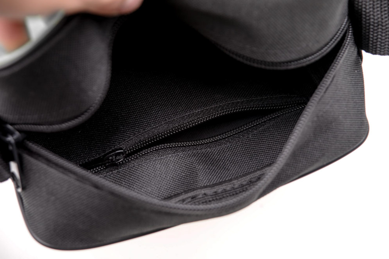 TOREBKA MINI KOT 28 KOTEK MAŁA PRODUCEN NOWA Styl miejski