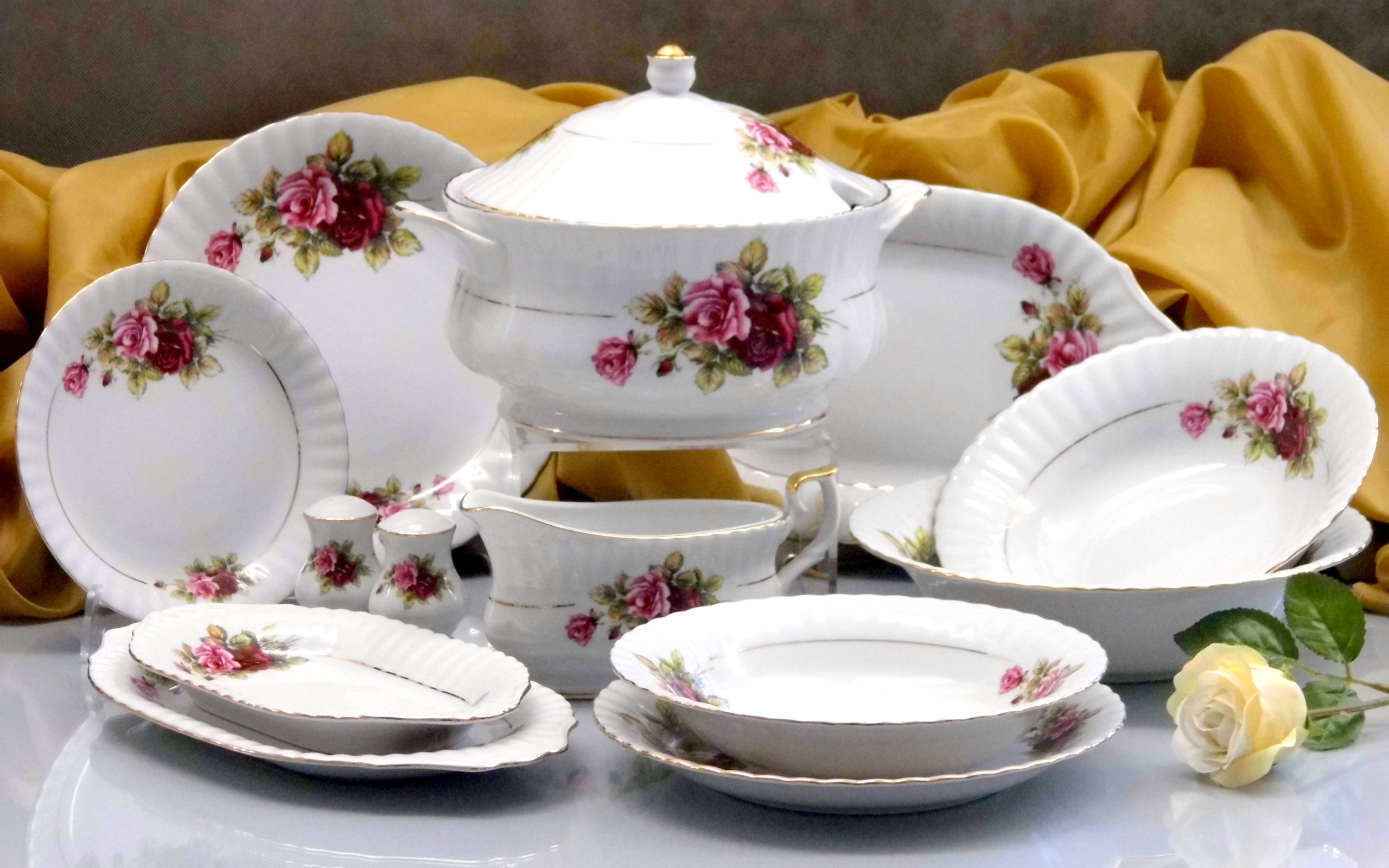 009 SOSJERKA 500 IWONA CHODZIEŻ PORCELANA MALCER Rodzaj sosjerka