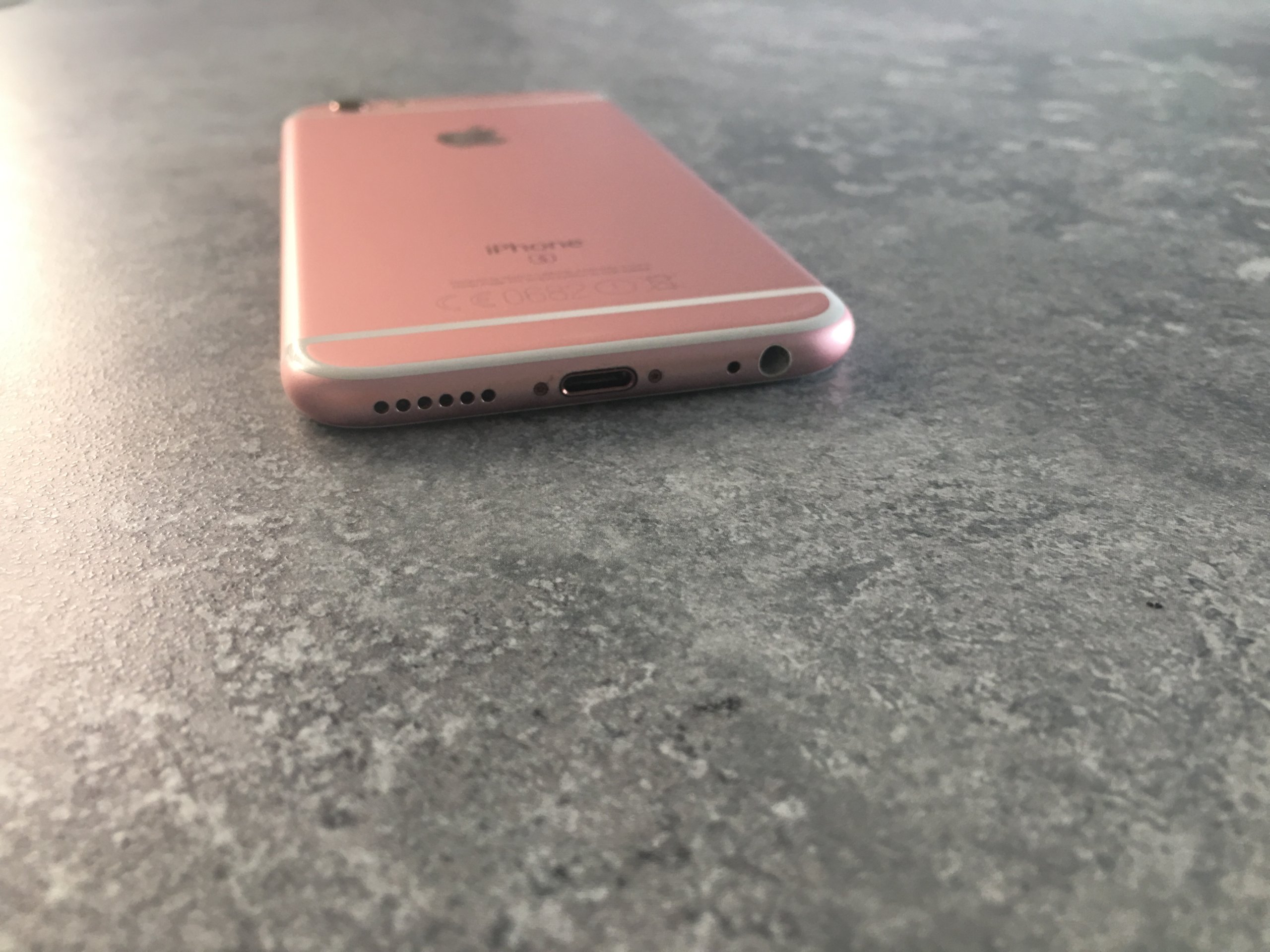 Apple - iPhone6S ローズゴールド　64GB Apple iPhone 6S 64GB Różowe Złoto - Cena, opinie na Ceneo.pl