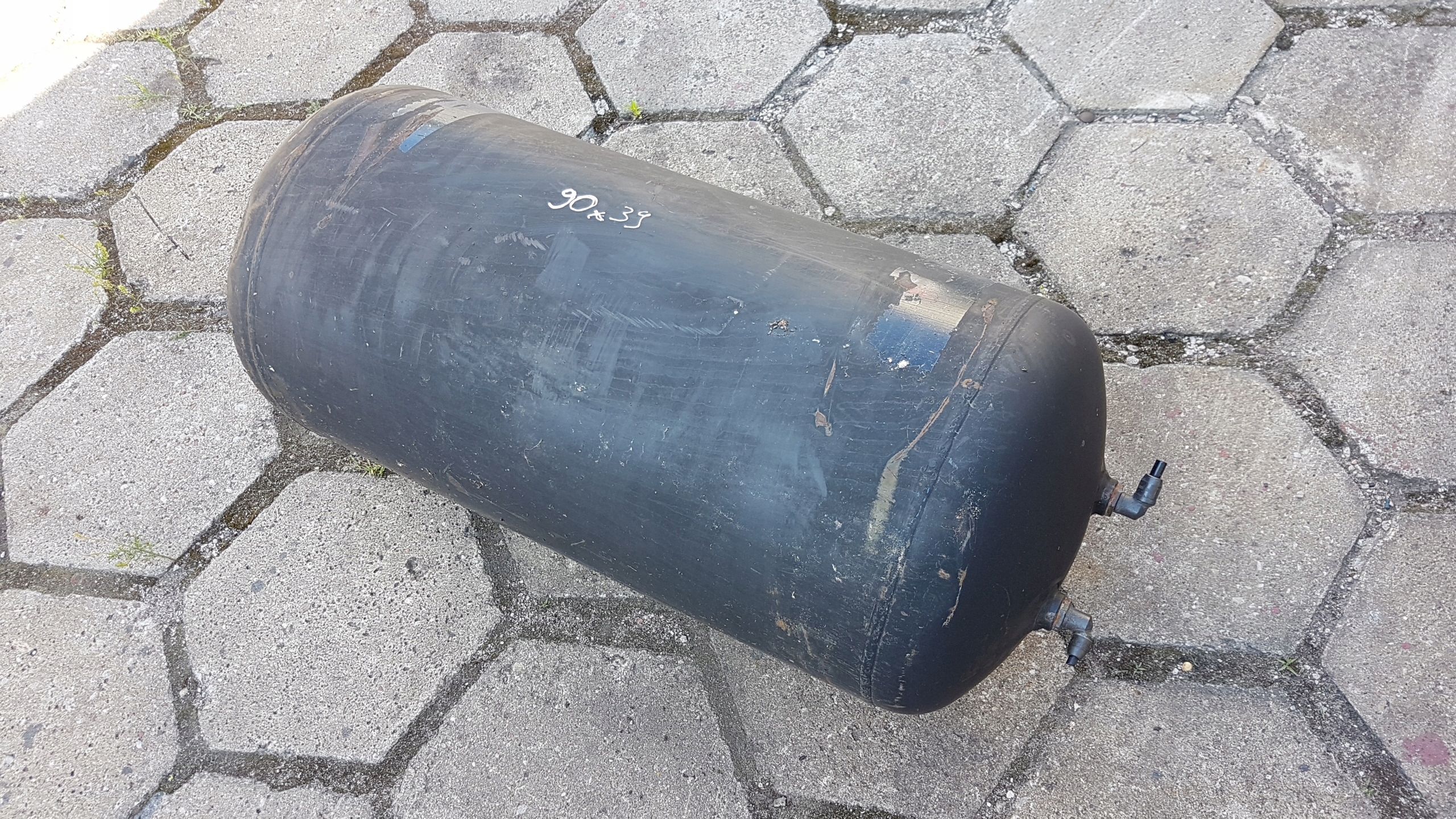 ACTROS AXOR ATEGO TIR воздушный бак 90X39