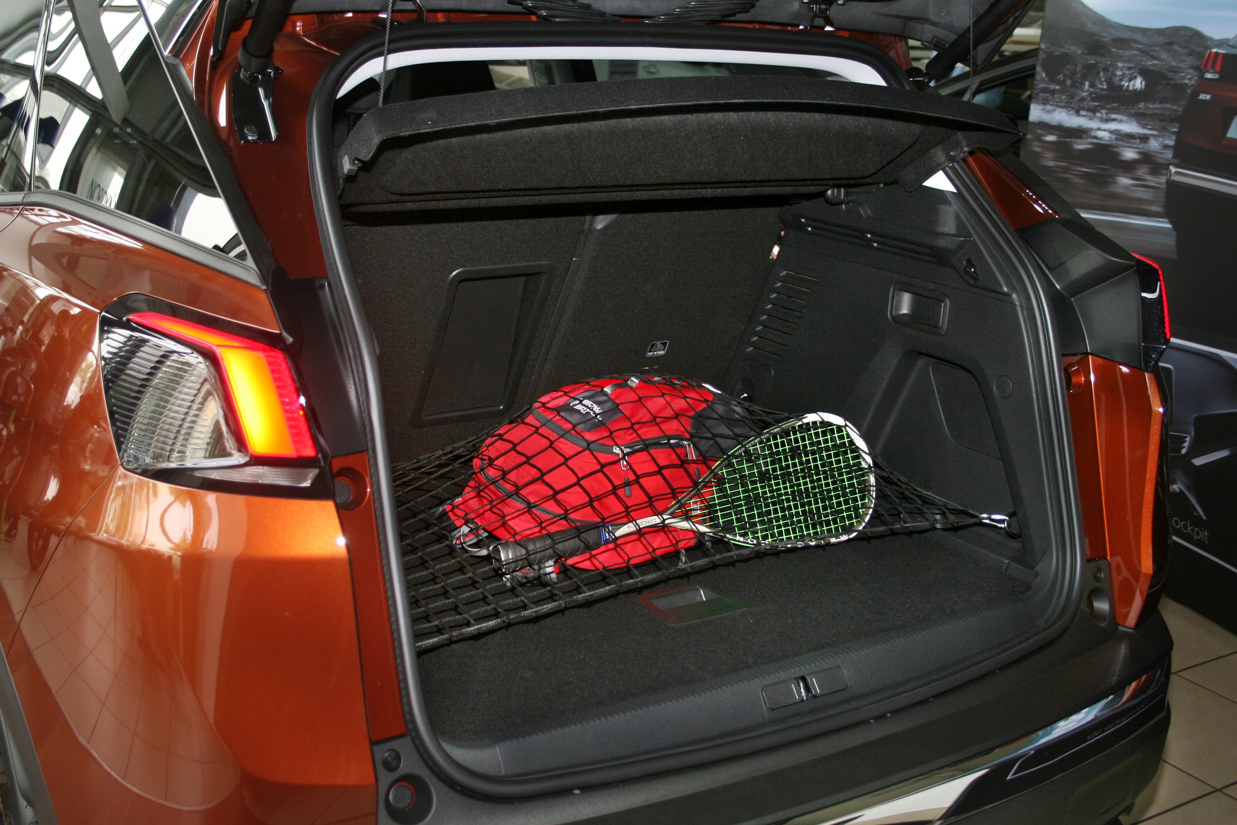 SIATKA DO BAGAŻNIKA PEUGEOT 3008 II AUTOSIATKA 16- Rodzaj siatki