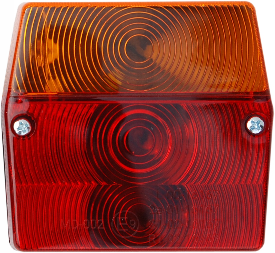 

Lampa zespolona tylna uniwersalna 4 funkcje MD-002