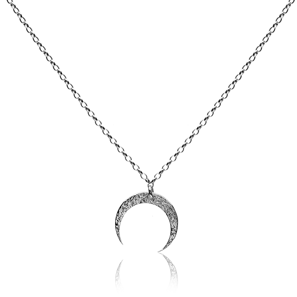 Dlouhý stříbrný rhodiovaný náhrdelník s měsícem