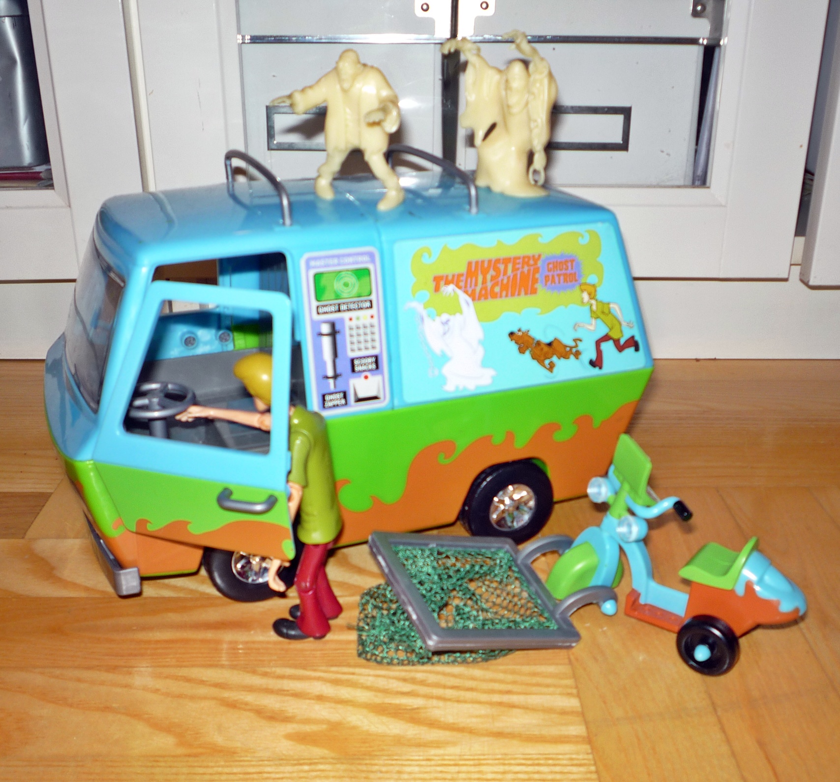 Scooby Doo Mystery Machine Samochód Hanna Barbera 7347669814