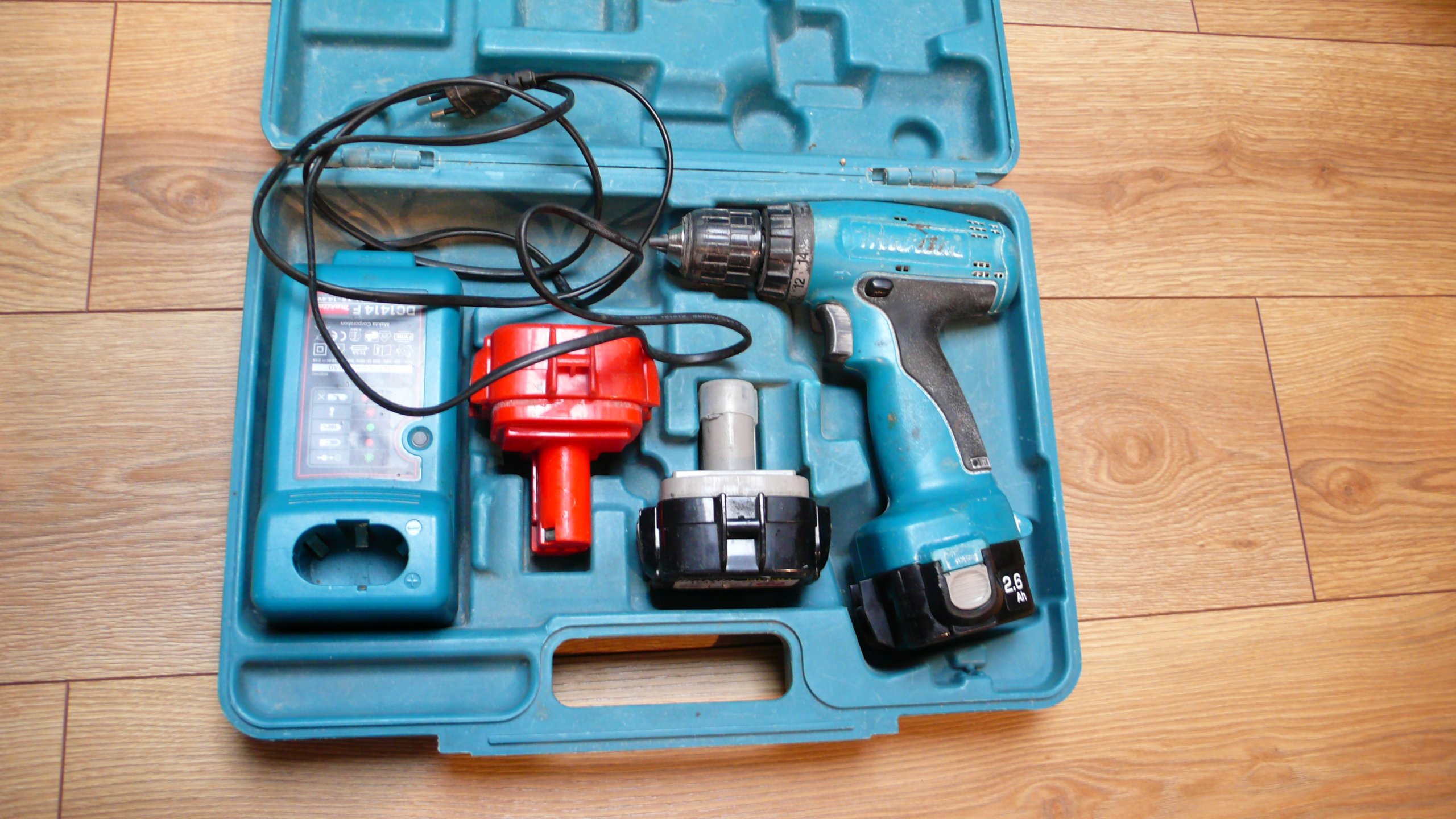2 X MAKITA 6270D 12V WALIZKA   6 BATERI - 7314608693 - oficjalne ...