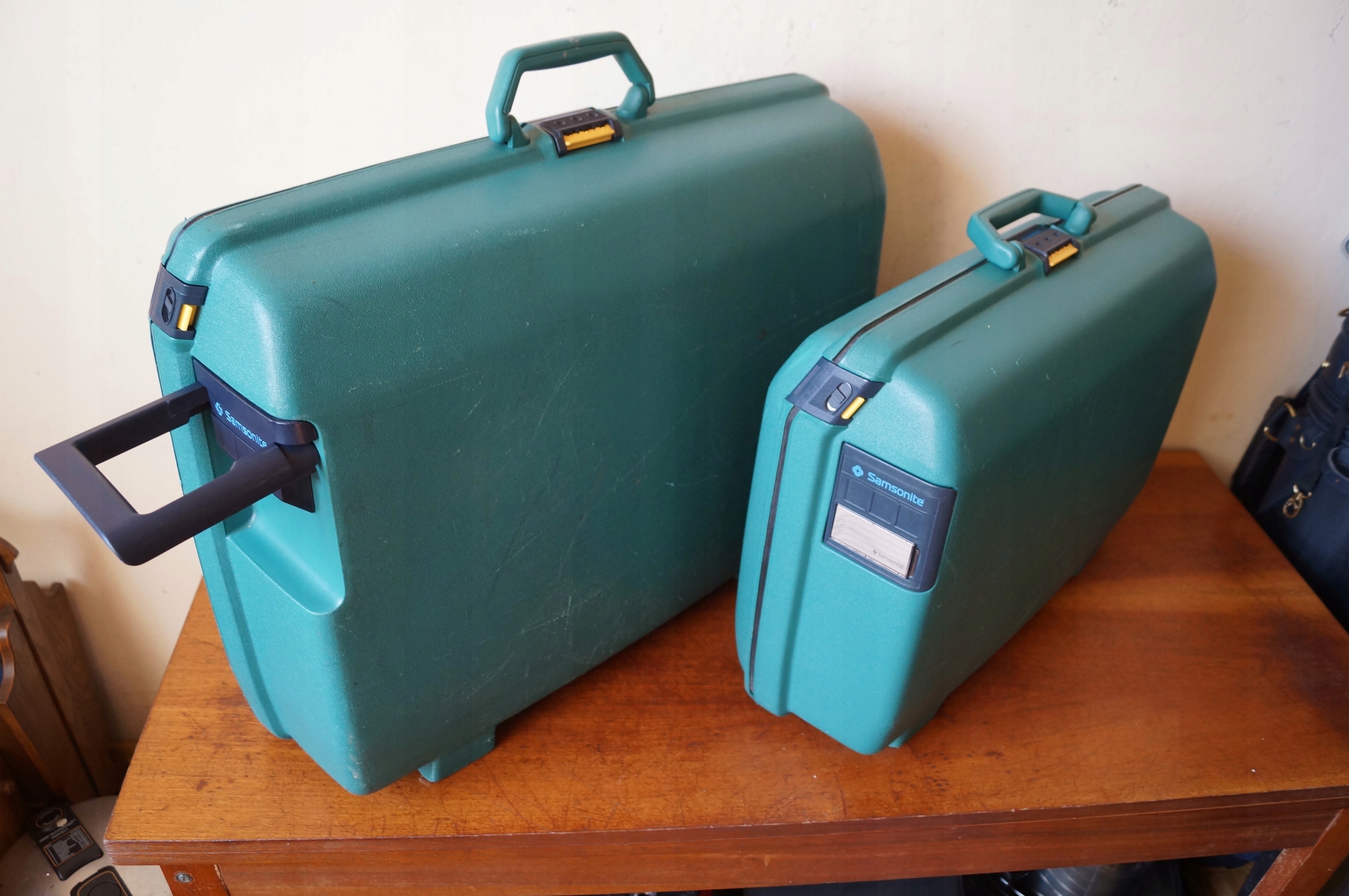 SAMSONITE OYSTER WALIZKI PODRÓŻNE DWIE - 7471931376 - oficjalne ...