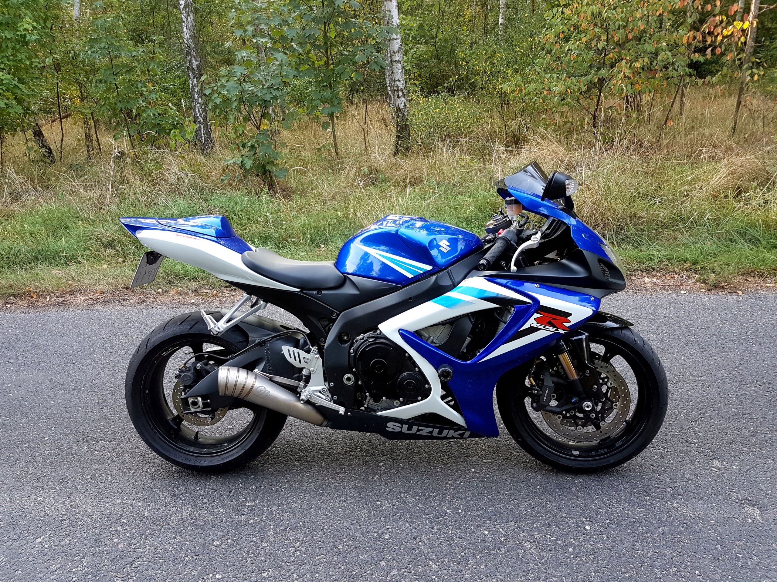 Suzuki gsxr 750 k7