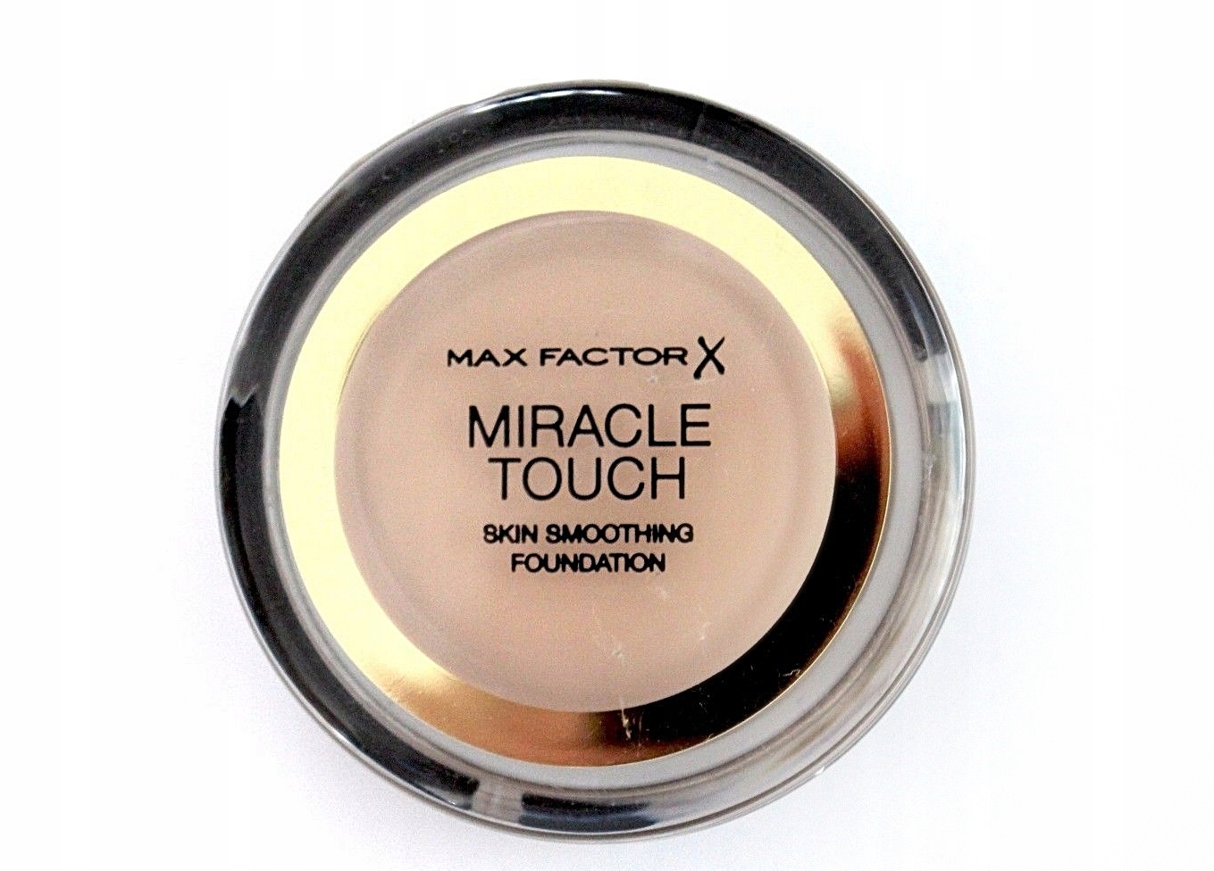 Miracle touch. Пудра Max Factor Miracle Touch. Макс фактор Миракл тач оттенки. Miracle Touch 2 in 1 пудра. Max Factor Miracle Touch с гиалуроновой кислотой.