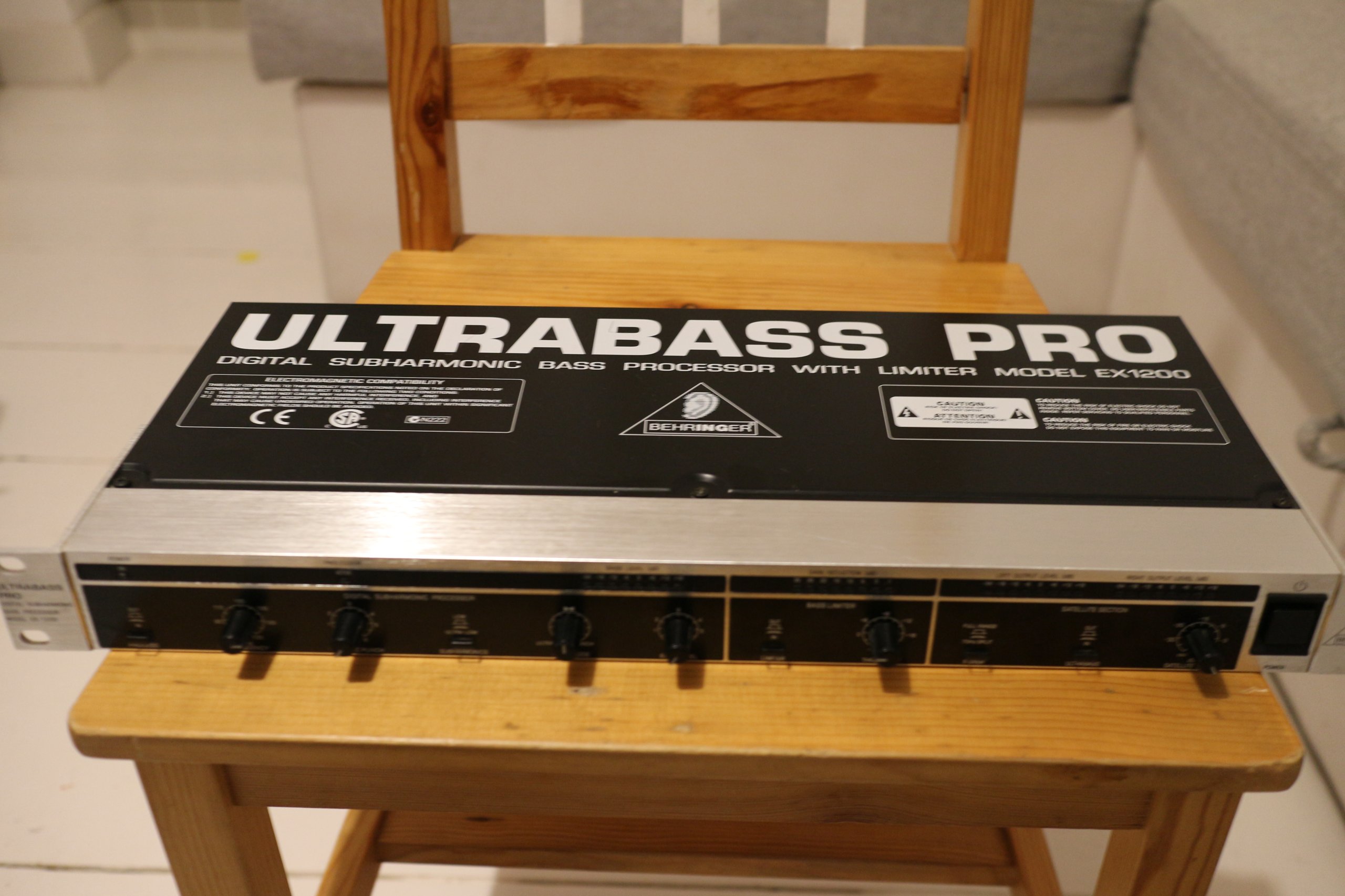 Behringer EX1200 ULTRABASS PRO , SUBHARMONIC 7165462892 oficjalne archiwum allegro