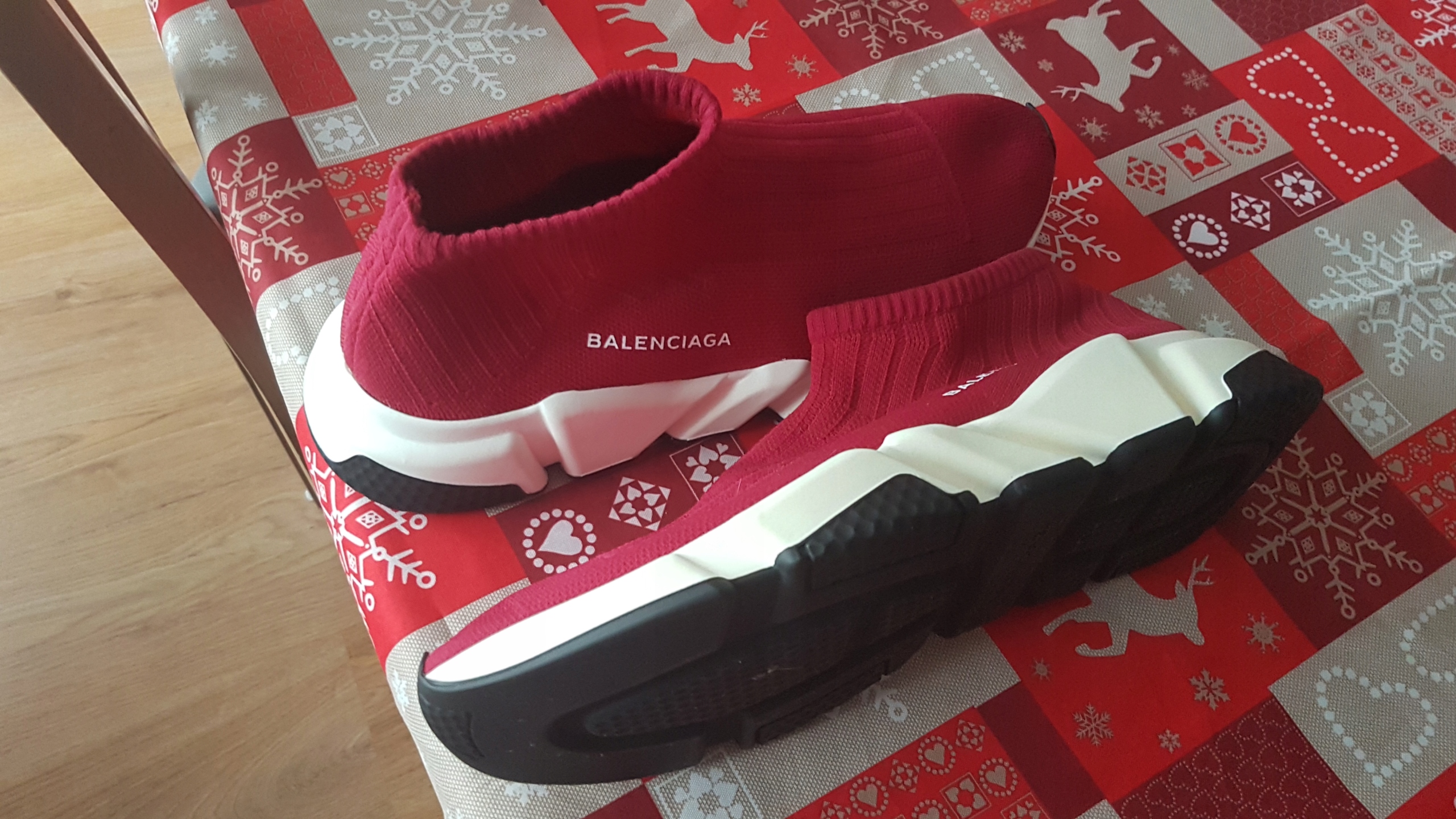 BALENCiAGA SPEED TRAiNER Rp700 000 9 Shopee
