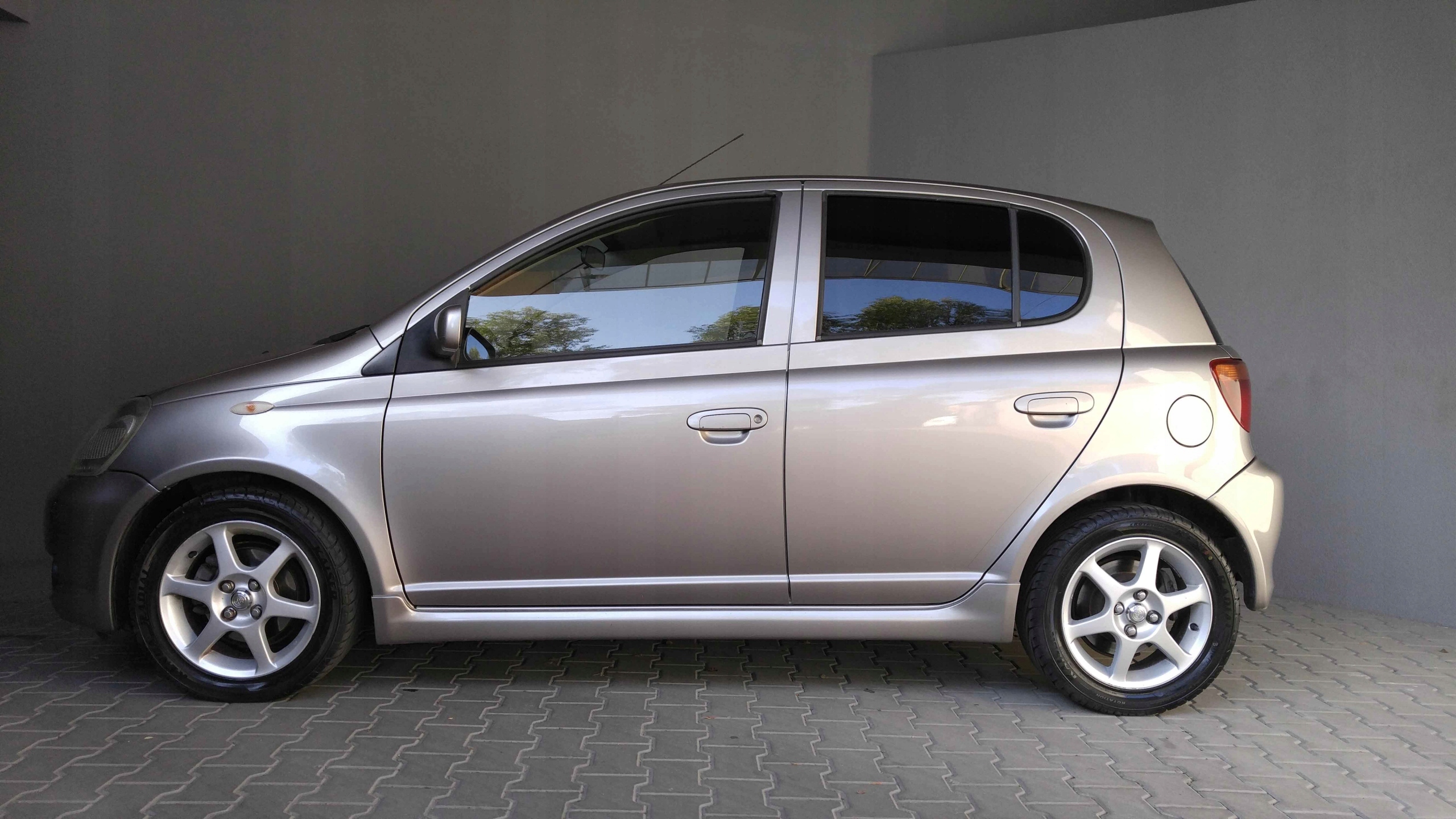 Toyota Yaris 1.5 TS stan idealny zarejestrowany