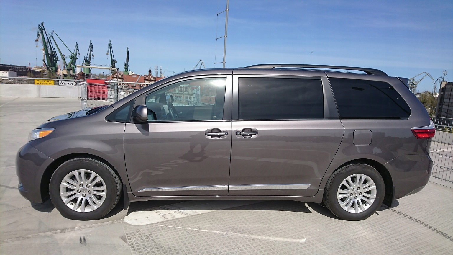 Toyota Sienna XLE 11.2015 8 osób, Navi PL, Skóra