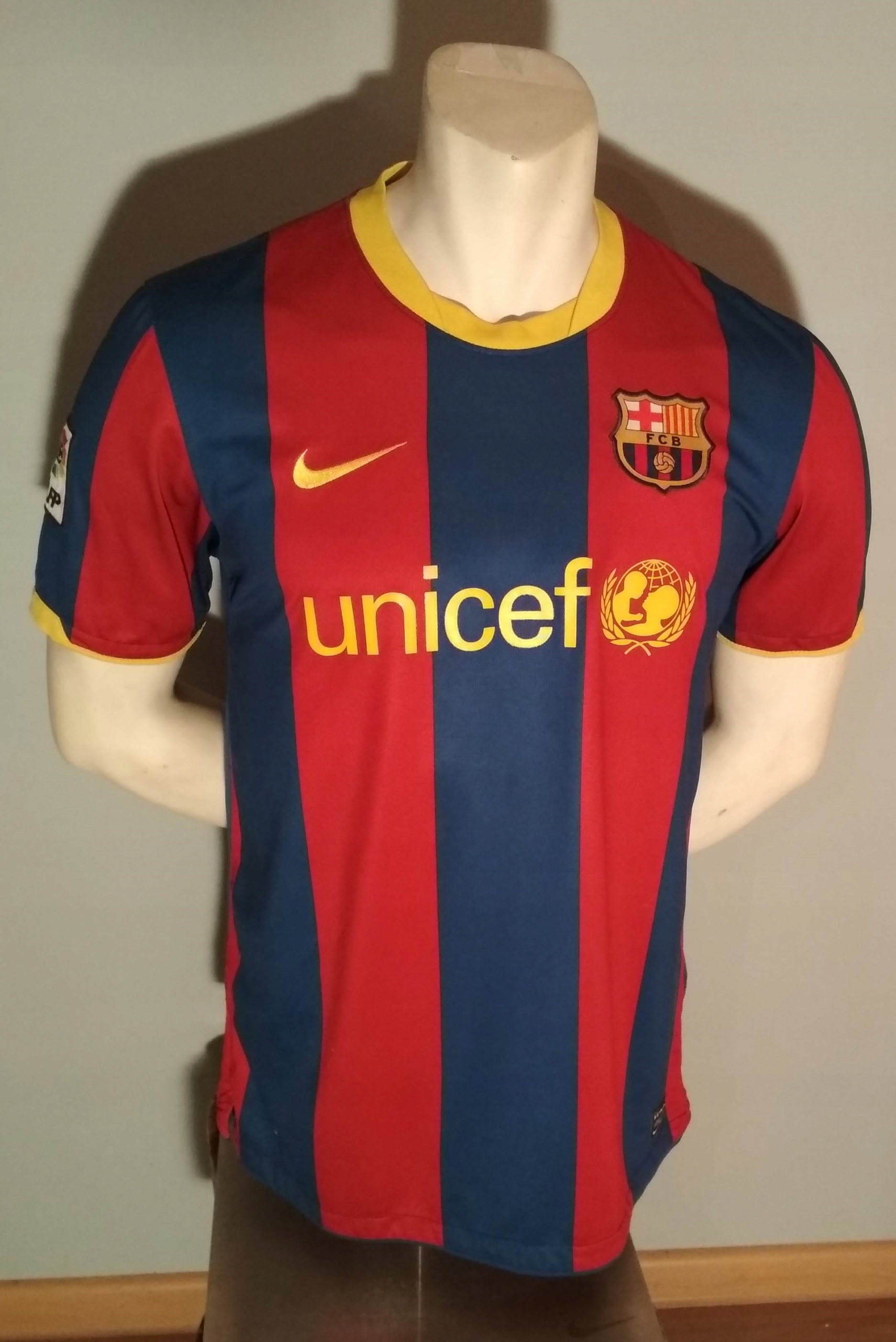 fc barcelona jersey 2010 11