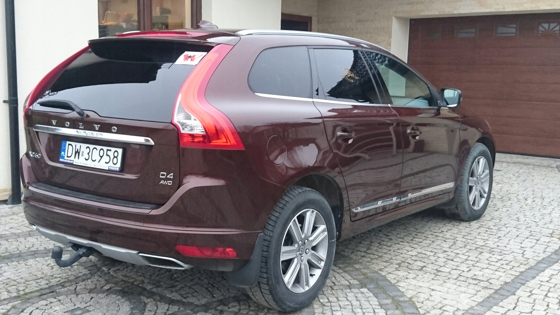 VOLVO XC 60 2015 SUMMUM z polskiego salonu 7731351538