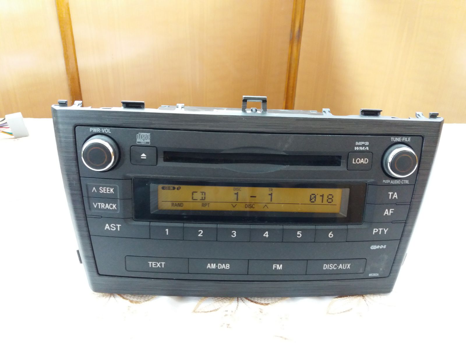 Radio Toyota Avensis T27 6 płyt CD MP3 ramka 7146079303