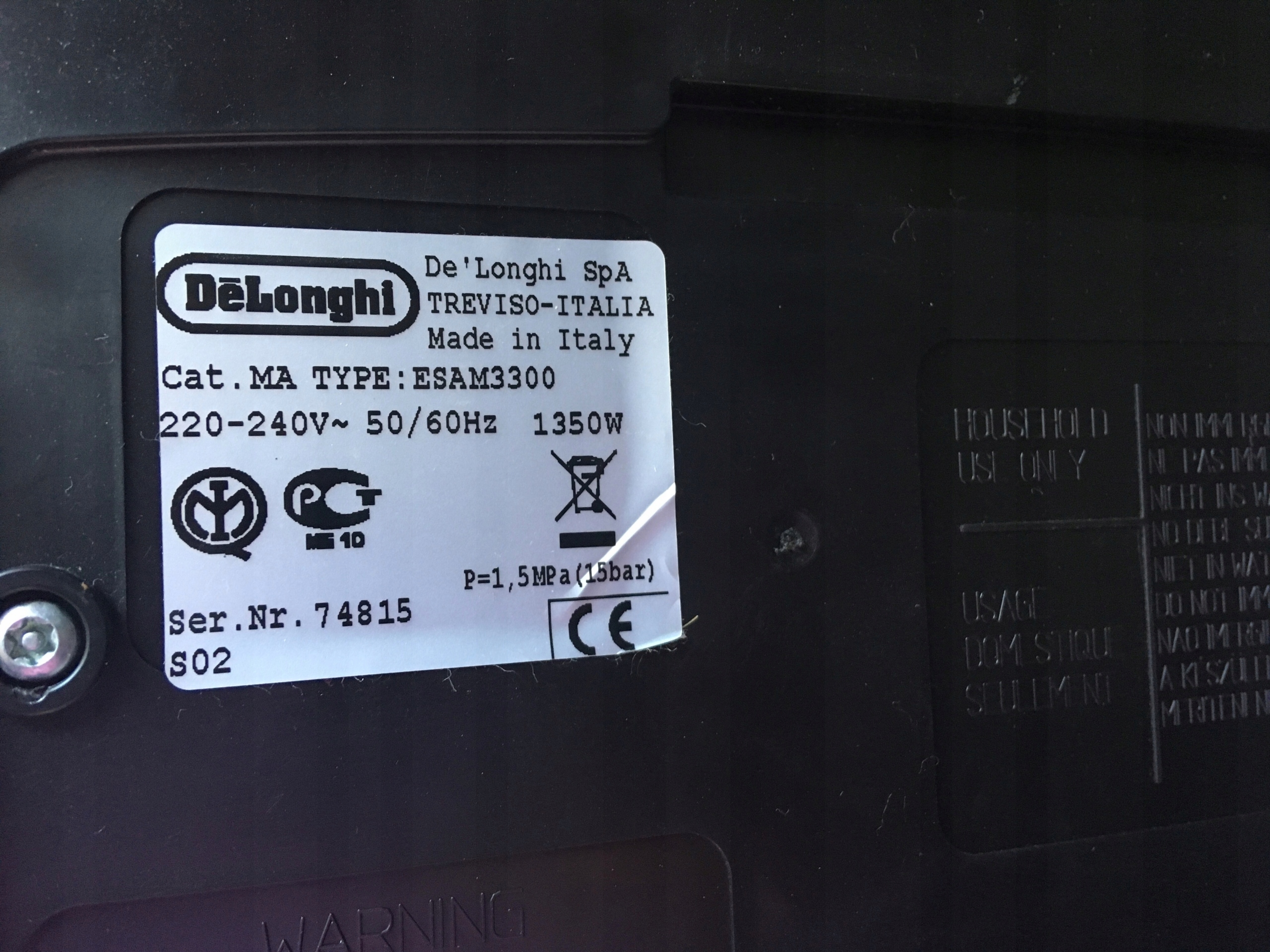 DeLonghi MAGNIFICA Rapid Cappuccino ESAM 3300 - 7532216800 - oficjalne