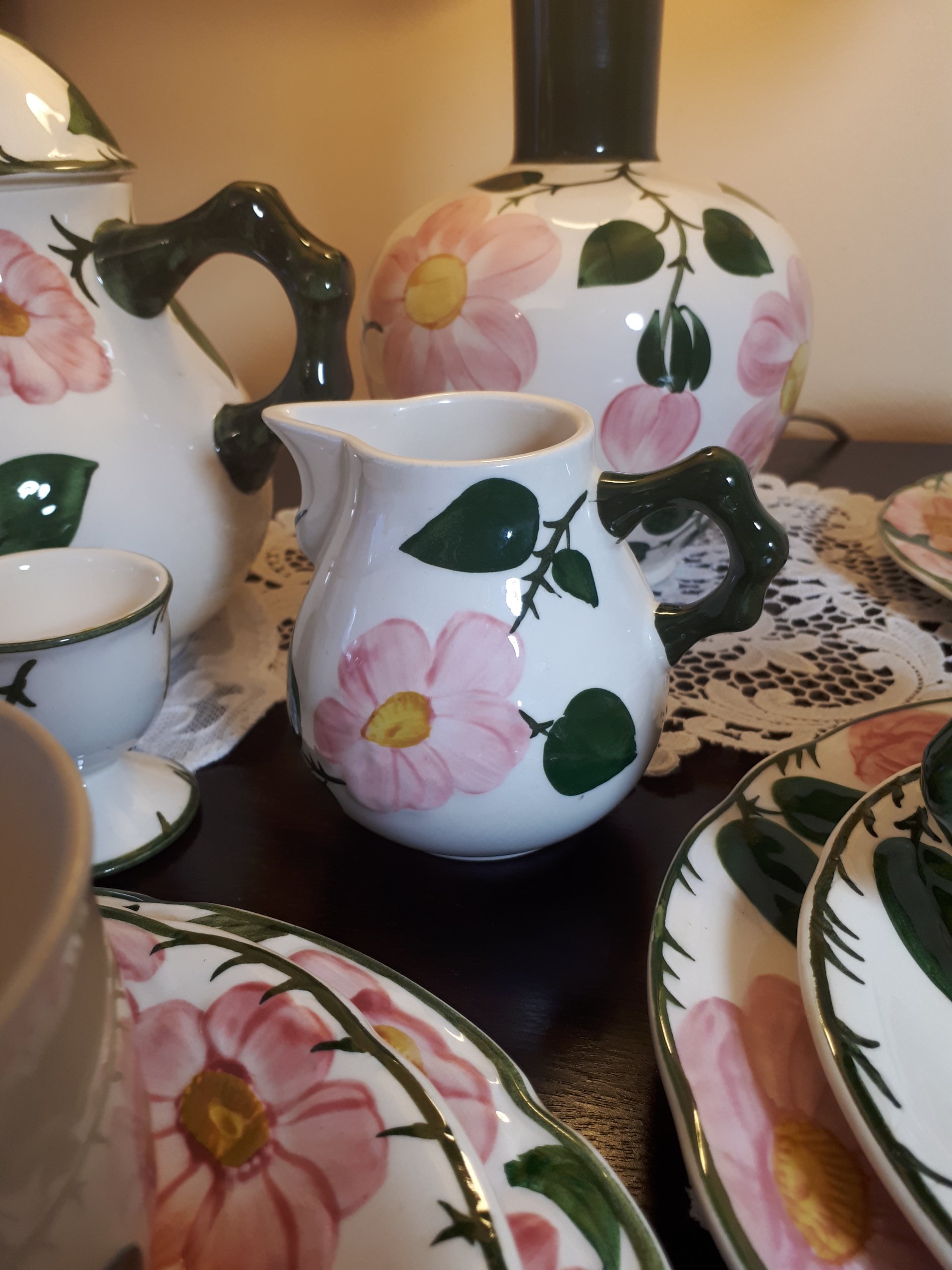 VILLEROY&BOCH WILD ROSE ZESTAW DO KAWY 6os. 7257645842 oficjalne