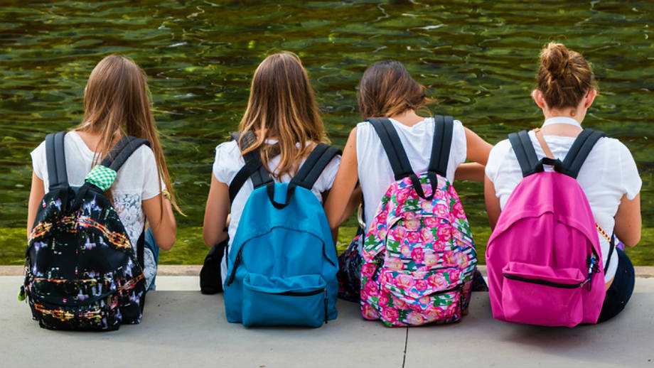 Ala Marta I Ula Dostały Na Wycieczkę Szkolną Jednakowe Kieszonkowe Plecak na szkolną wycieczkę dla dziewczynki - Allegro.pl