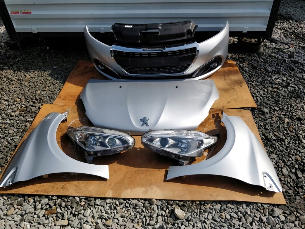 maska przód kompletny Peugeot 208 lift ezrc ezr