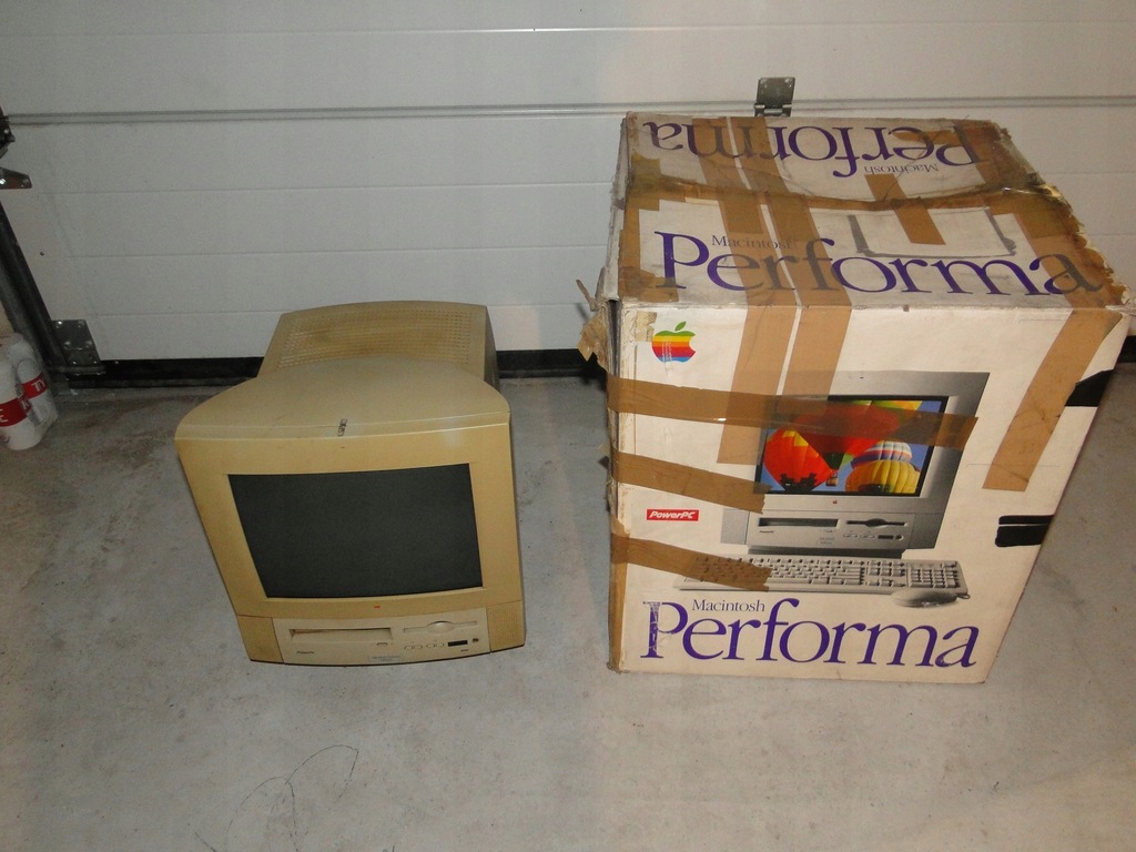 Macintosh Performa 5400/160
