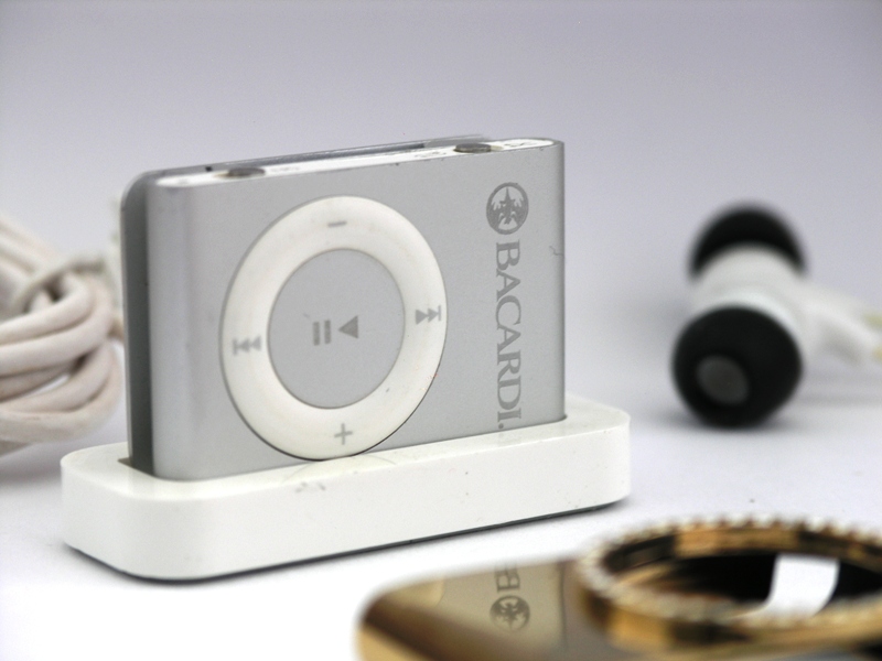 IPOD SHUFFLE 2G 1GB / GUILTY / PIONEER / W-WA.
