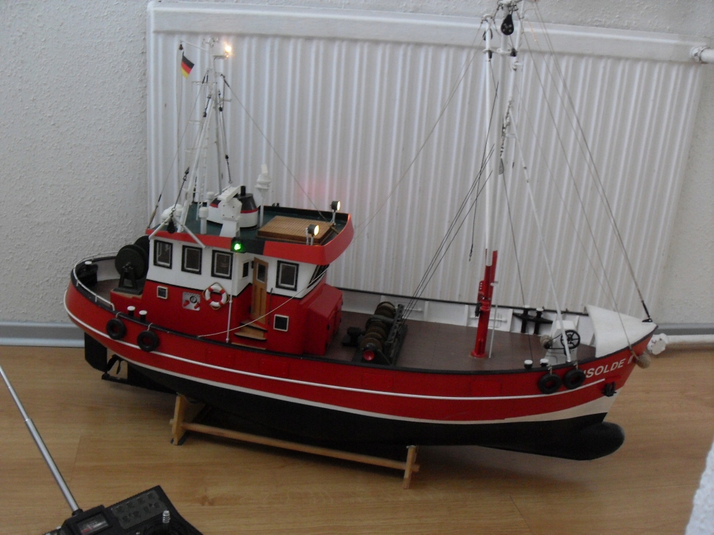 Kuter rybacki 95cm +Futaba F14 Multi komplet RTR